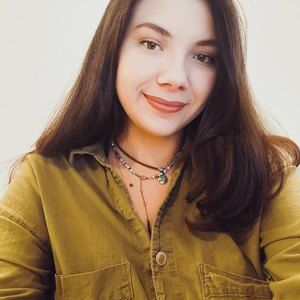 Meet your Posher, Vira